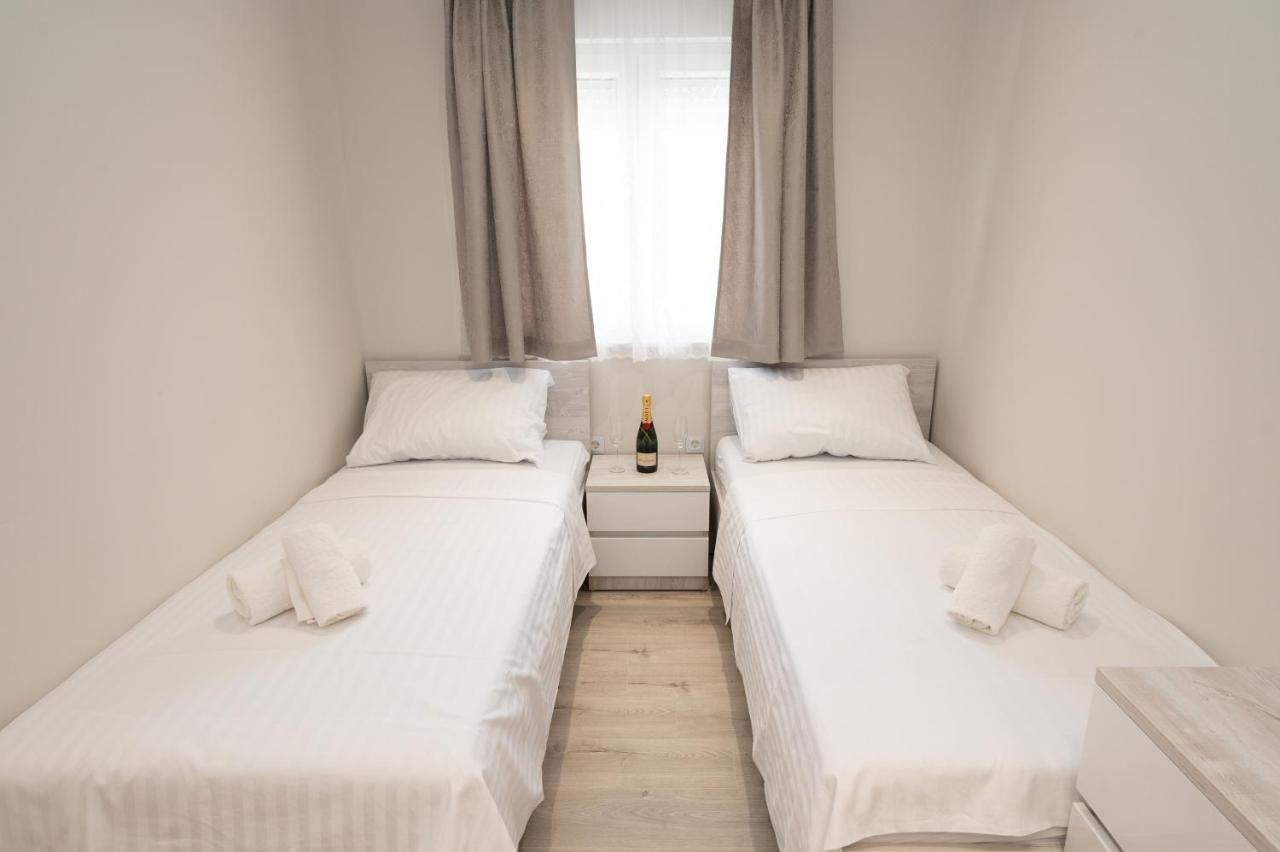 Luxury Apartman Imperio Šibenik Esterno foto