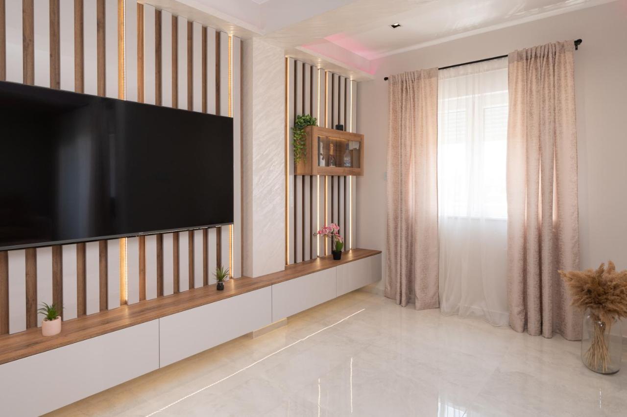 Luxury Apartman Imperio Šibenik Esterno foto