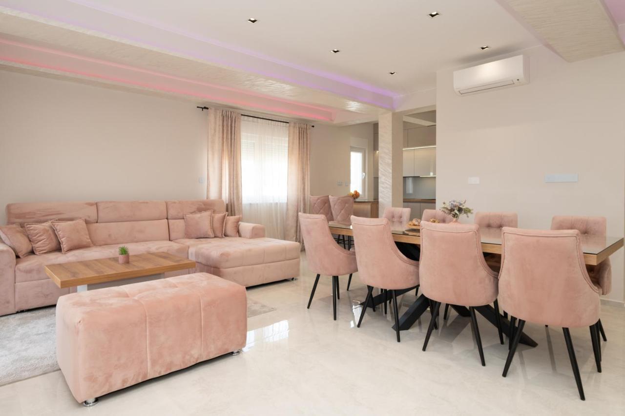 Luxury Apartman Imperio Šibenik Esterno foto