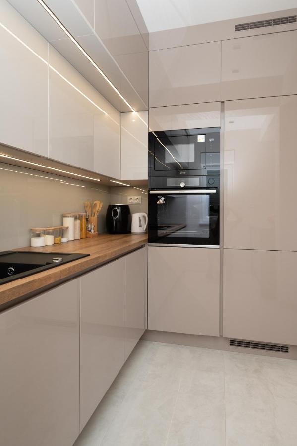 Luxury Apartman Imperio Šibenik Esterno foto
